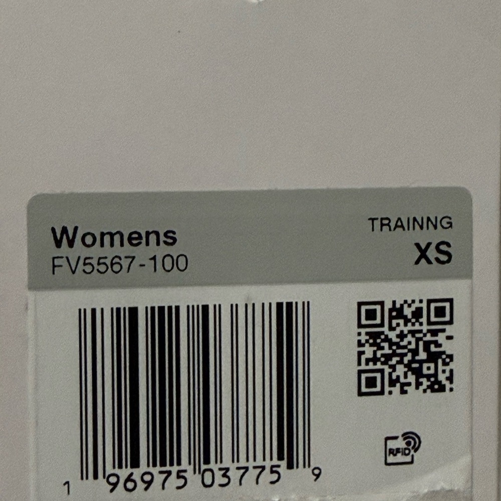 🆕 Nike One Women's Dri-FIT Ultra High-Waisted Skort Size XS - Picture 10 of 14